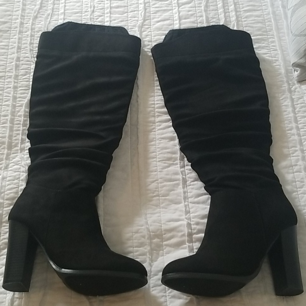 Black boots